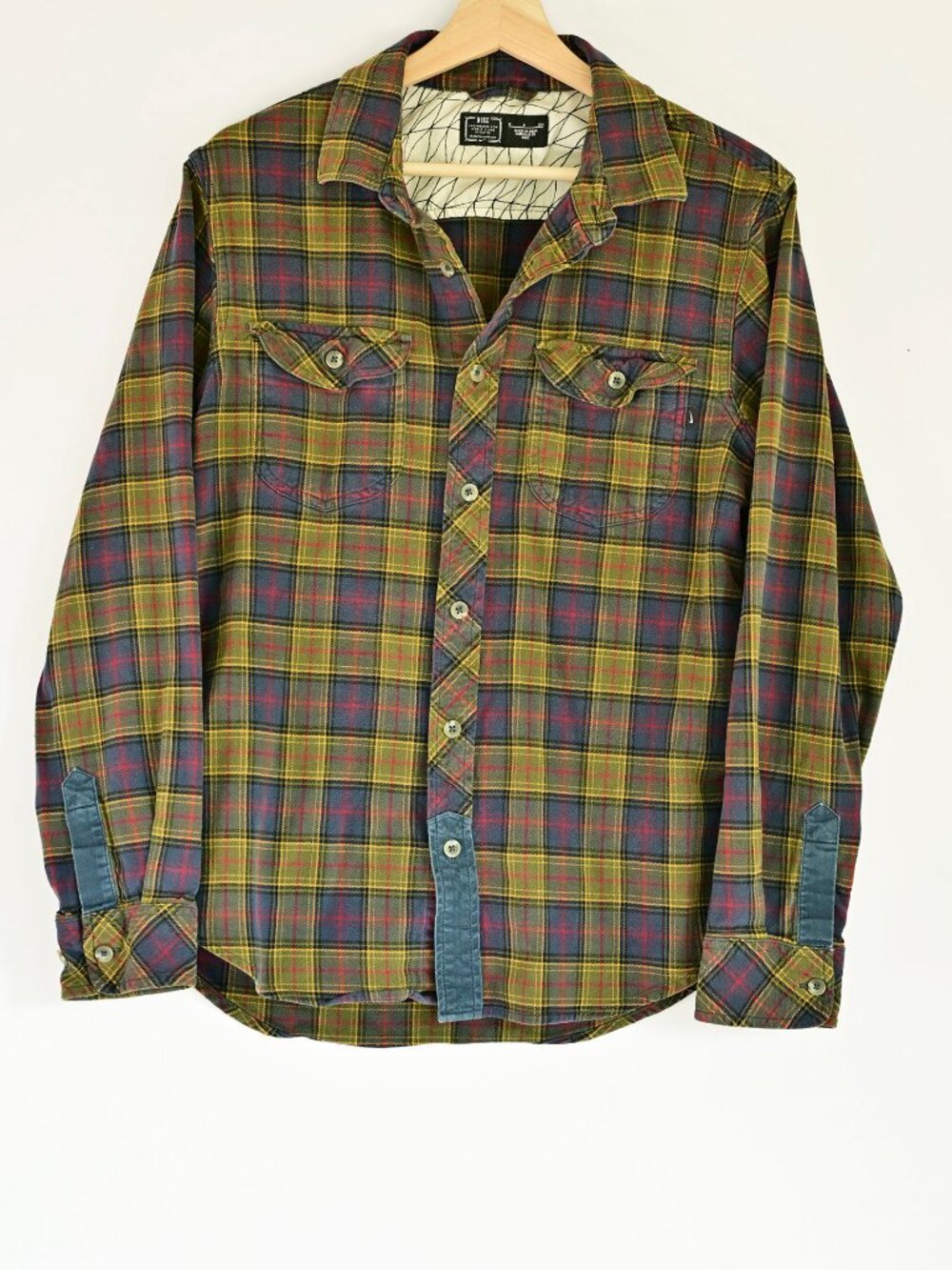 Nike Plaid Flannel Shirt 577244-400 Beaverton 2013-14 Men S